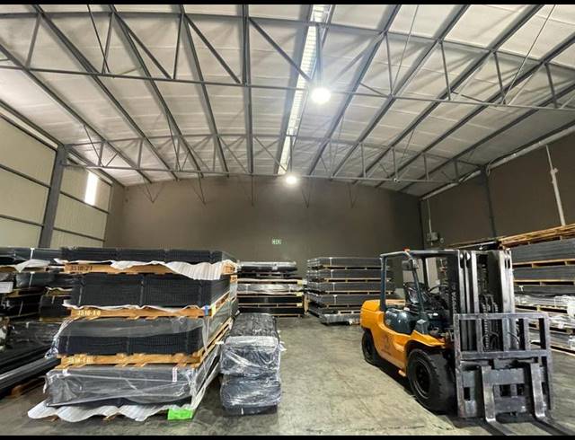 INDUSTRIAL PROPERTY TO RENT IN KNOPPIESLAAGTE